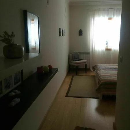With 2 Bedrooms In Cascais, With Private Pool, Furnished Gar * Cascais