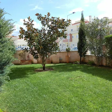 With 2 Bedrooms In Cascais, With Private Pool, Furnished Gar * Cascais